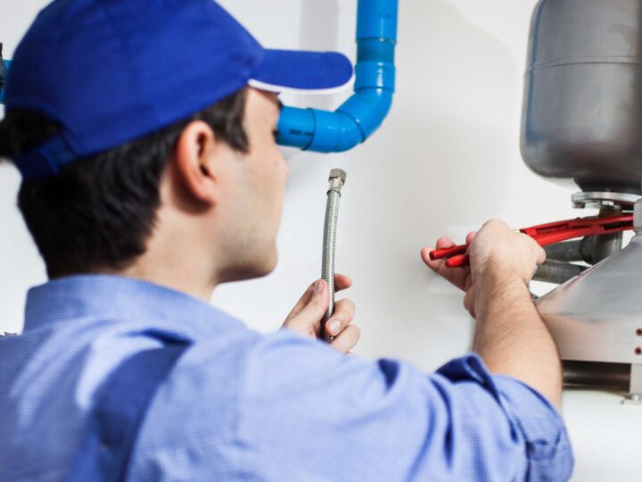 Water Heater Repair: When to Call a Plumber